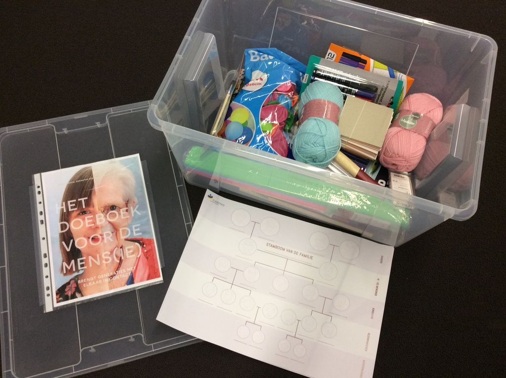 Doe-box (verbruiksmaterialen i.k.v. het Doeboek Voor Demens(ie)
