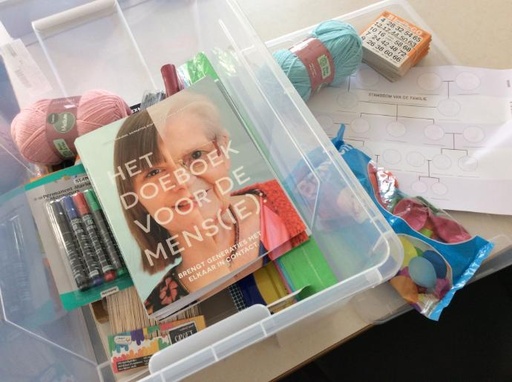 Doe-box (verbruiksmaterialen i.k.v. het Doeboek Voor Demens(ie)
